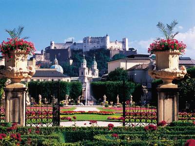 Meininger Hotel Salzburg City Center