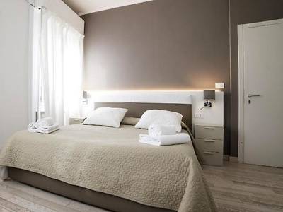 Al Portico Guest House