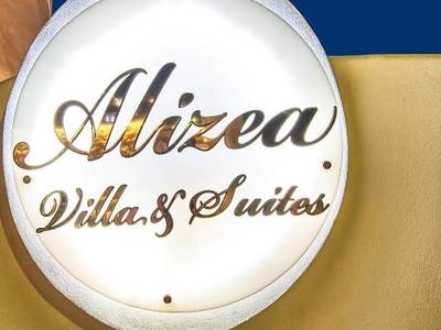 Alizea Villas & Suites
