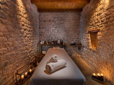 Petra & Fos Boutique & Spa