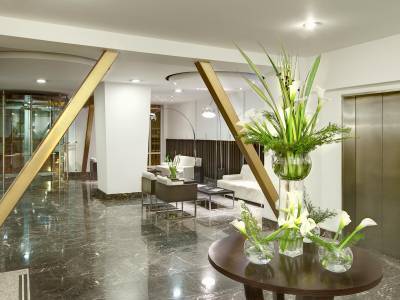 Bluedoors Continental Suites & Residences