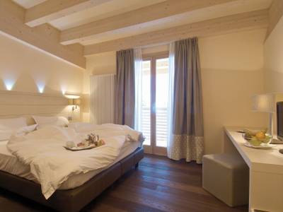 Le Blanc Hotel & Spa