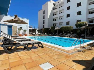 Cel Blau Apartamentos