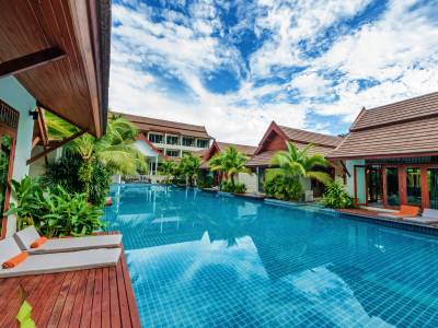 L'Esprit de Naiyang Resort