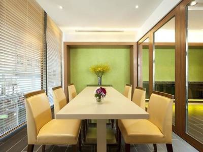 Citadines Mercer Hong Kong