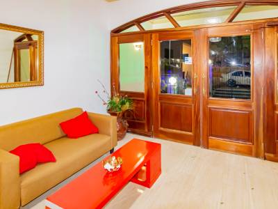 Villa Capri Hotel & Spa