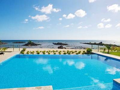 Plage Bleue Beachfront Apartments