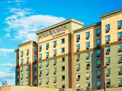 Four Points by Sheraton Calgary Airport