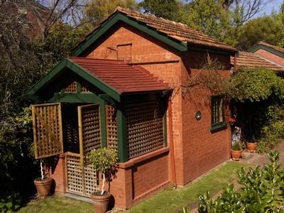 North Adelaide Heritage - Buxton Manor