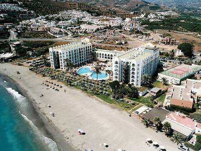 ONA Marinas de Nerja Beach & Spa (Foto)