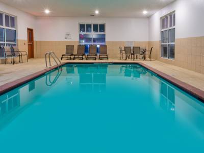 Holiday Inn Express Alvarado