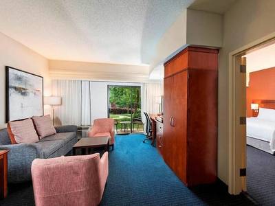 Courtyard Atlanta Buford Mall Of Georgia