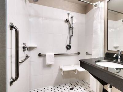 Fairfield Inn & Suites Albany