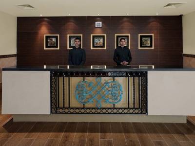 Orange Megastructure LLP