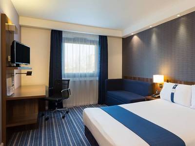 Holiday inn Express Harlow