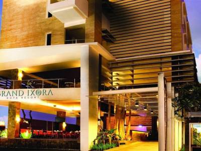 Grand Ixora Kuta Resort