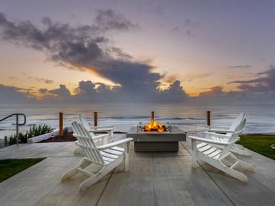 The Coho Oceanfront Lodge