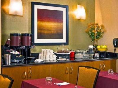 Residence Inn by Marriott Springfield Old Keene Mill