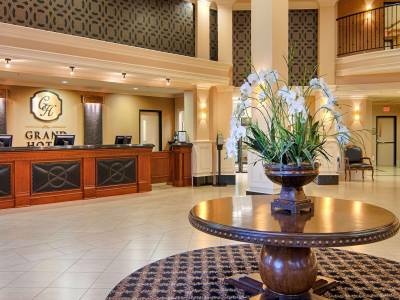 Grand Hotel at Bridgeport