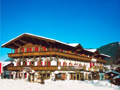 Kaiserhotel Neuwirt & Nebenhäuser Oberndorf