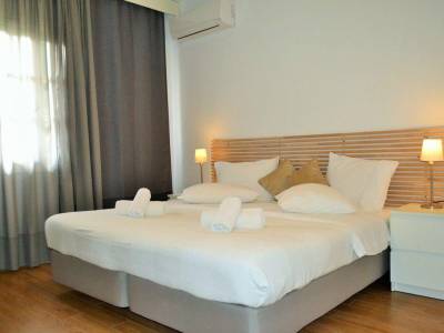 Folies Corfu Apartments