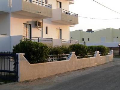 Philippos Studios & Apartments