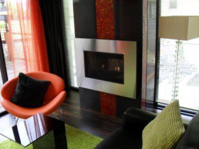 Corinda Contemporary