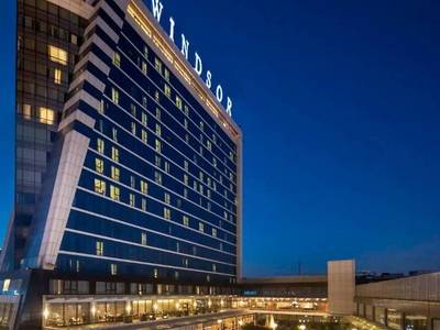 Titanic Business Golden Horn