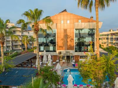 Fame Residence Beach / Park