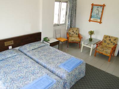 Sunflower Hotel & Apartments