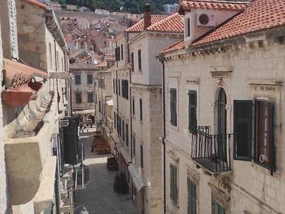 Old Town Ivory Apartments