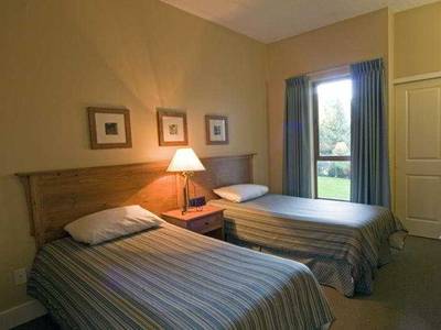 Tantalus Resort Lodge