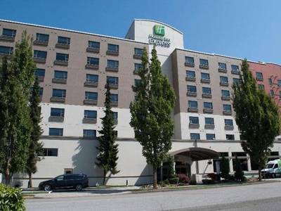 Holiday Inn Express Vancouver Airport