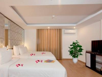 Rising Dragon Villa Hotel