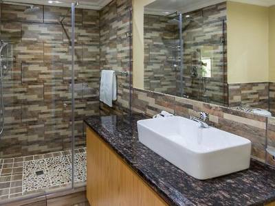 Hotel Numbi And Garden Suites