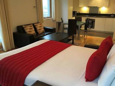 Phoenix Heights by Bridgestreet