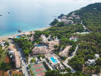 Invisa Figueral Resort Cala Blanca & Cala Verde