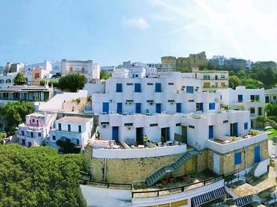 Degli Ulivi Castro Marina