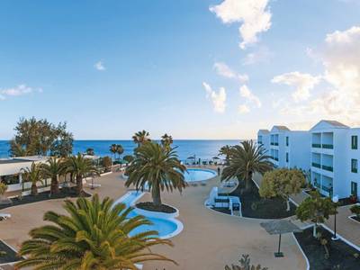 Blue Sea Costa Teguise Beach