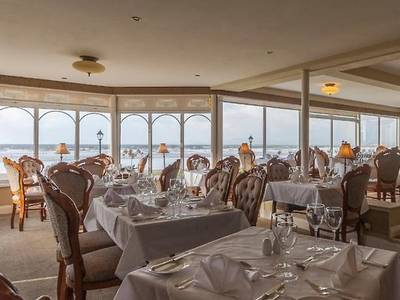 The Sandhouse Hotel & Marine Spa