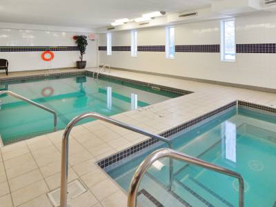 Prestige Inn Golden  (Foto)