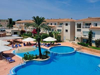 Isla de Cabrera Aparthotel & Hotel