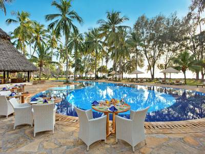 Bluebay Beach Resort & Spa