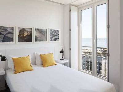 Hello Lisbon Santa Apolonia Apartments