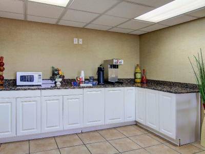 Red Roof Inn Atlanta - Six Flags