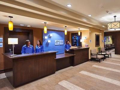 Holiday Inn Express & Suites Timmins