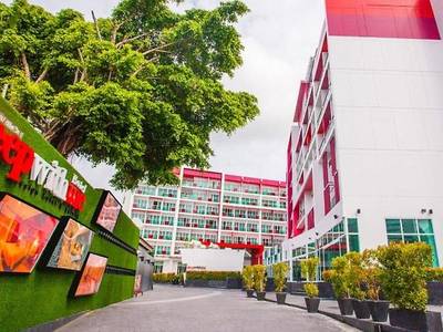 Sleep With Me Design Hotel