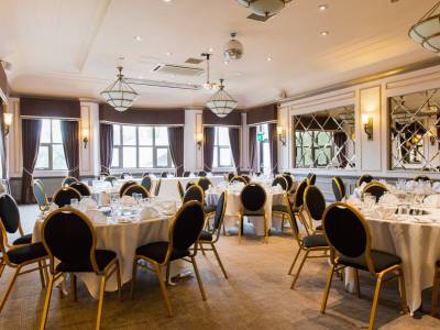 Hogs Back Hotel and SPA Farnham