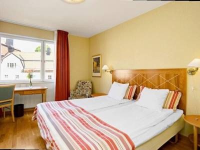 Abrins Hotell Bed & Breakfast i Västeras AB