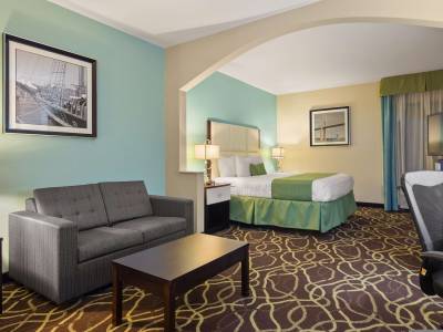 Best Western Plus Savannah Airport Inn & Suites